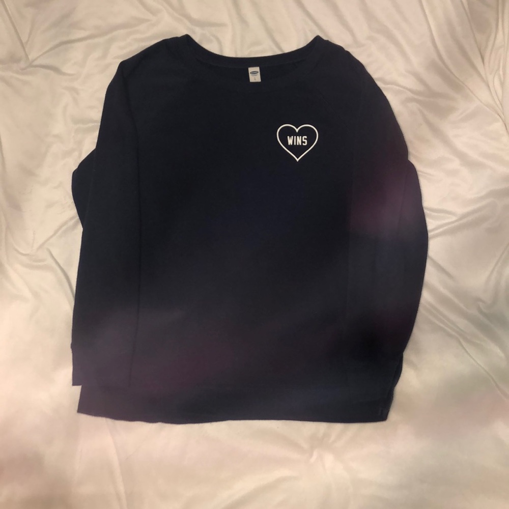 Blue pullover
